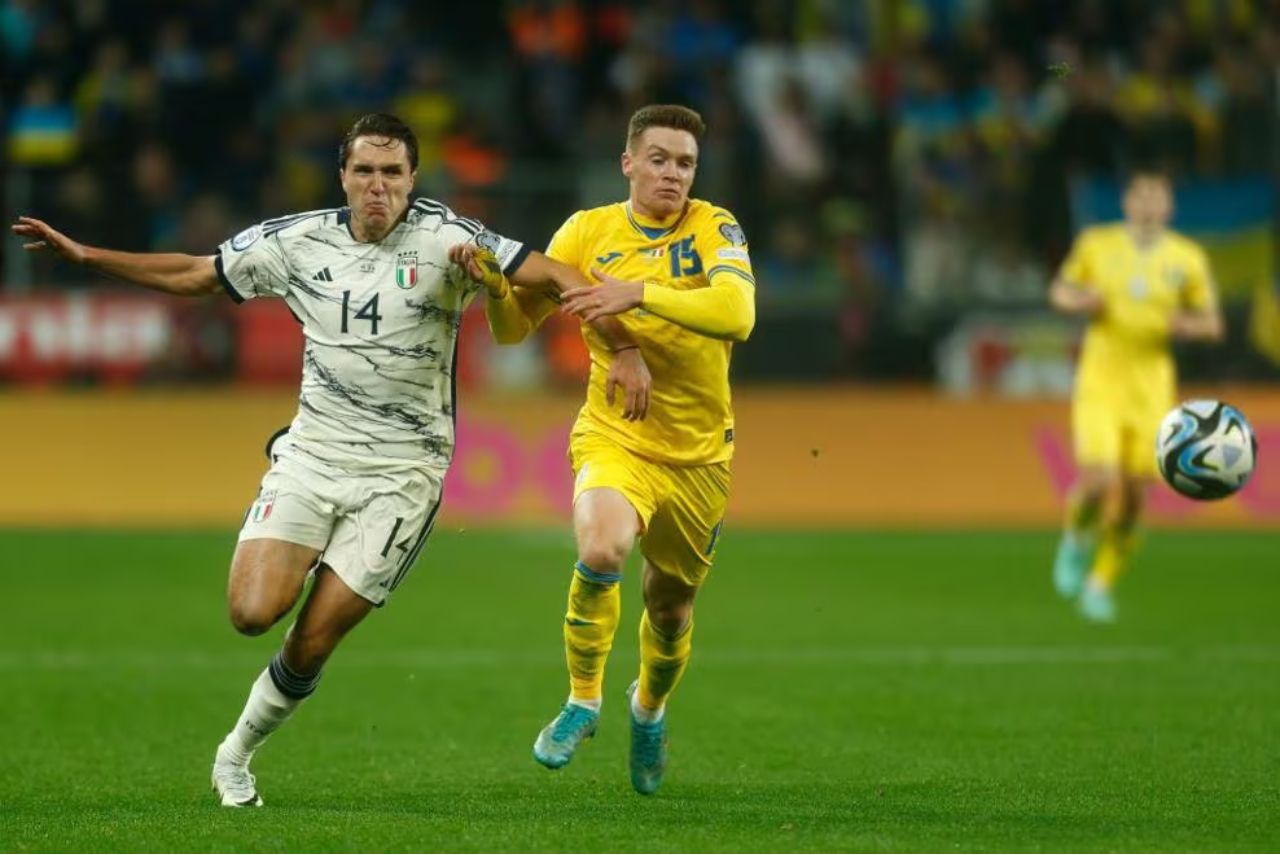 Itália conseguiu a classificação após empate sem gols com a Ucrânia (Foto: UEFA/Divulgação)