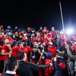 Torcedores do Al-Ahly em treino na Arábia Saudita