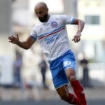 Thaciano, meio-campista do Bahia