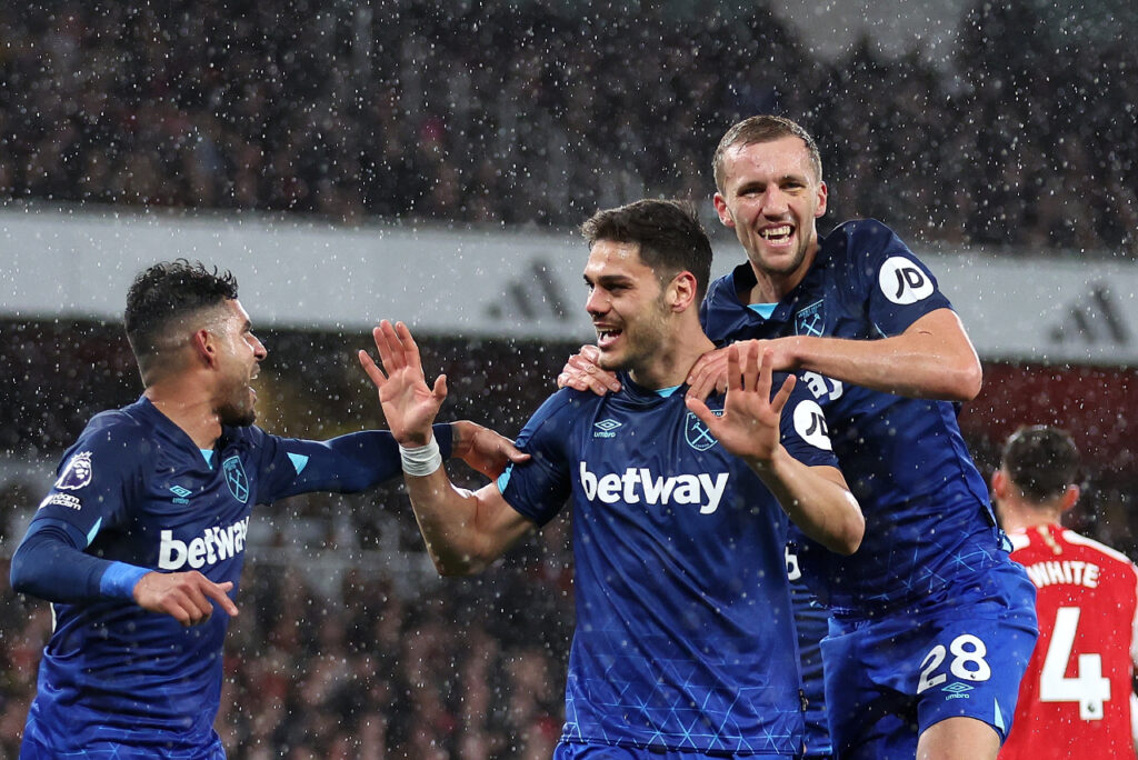 West Ham venceu o Arsenal por 3x0 em pleno Emirates Stadium