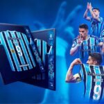 Camisa de Suárez autografada e emoldurada esgotou em poucos minutos (Foto: Grêmio/Divulgação)