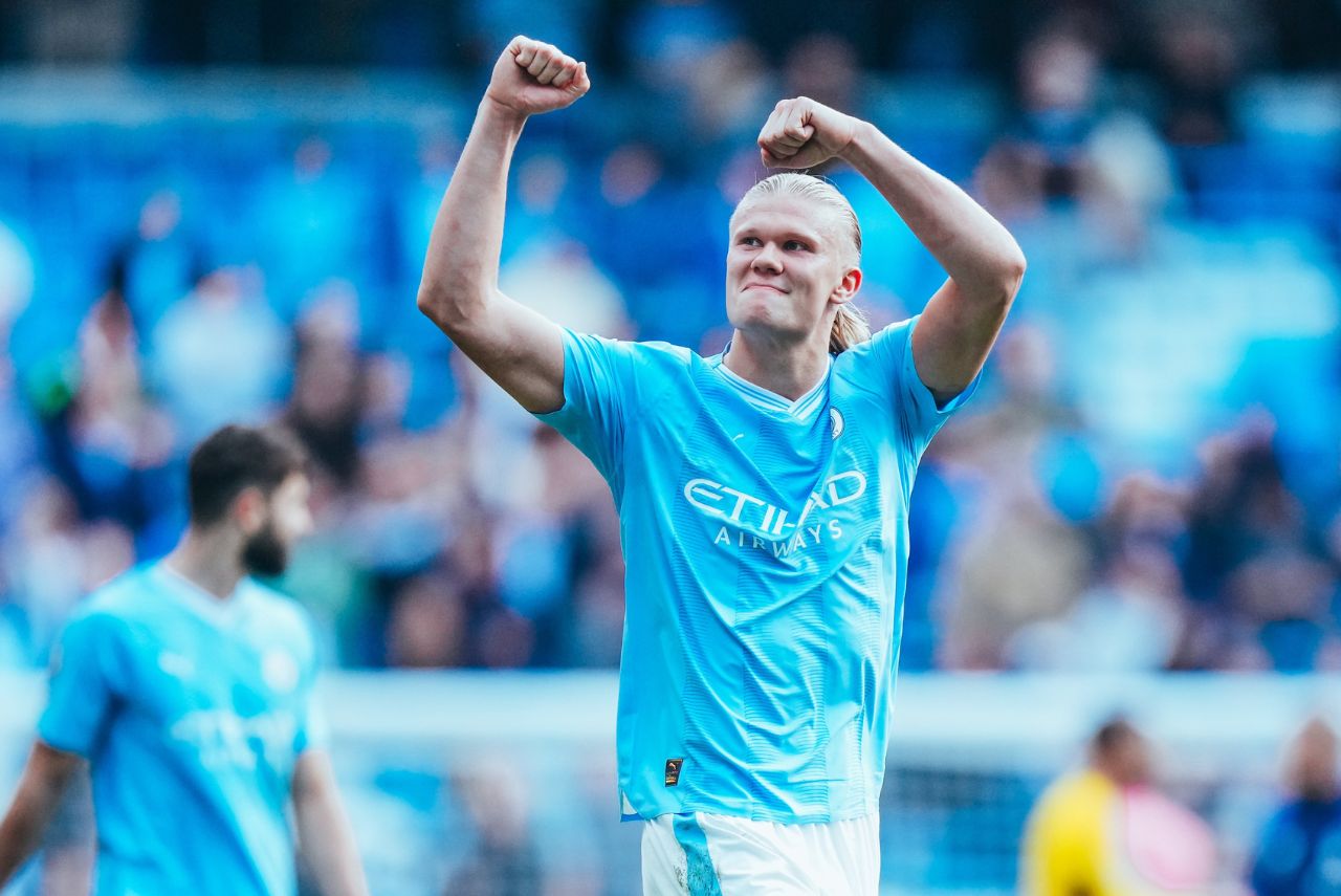 Haaland retorna aos gramados