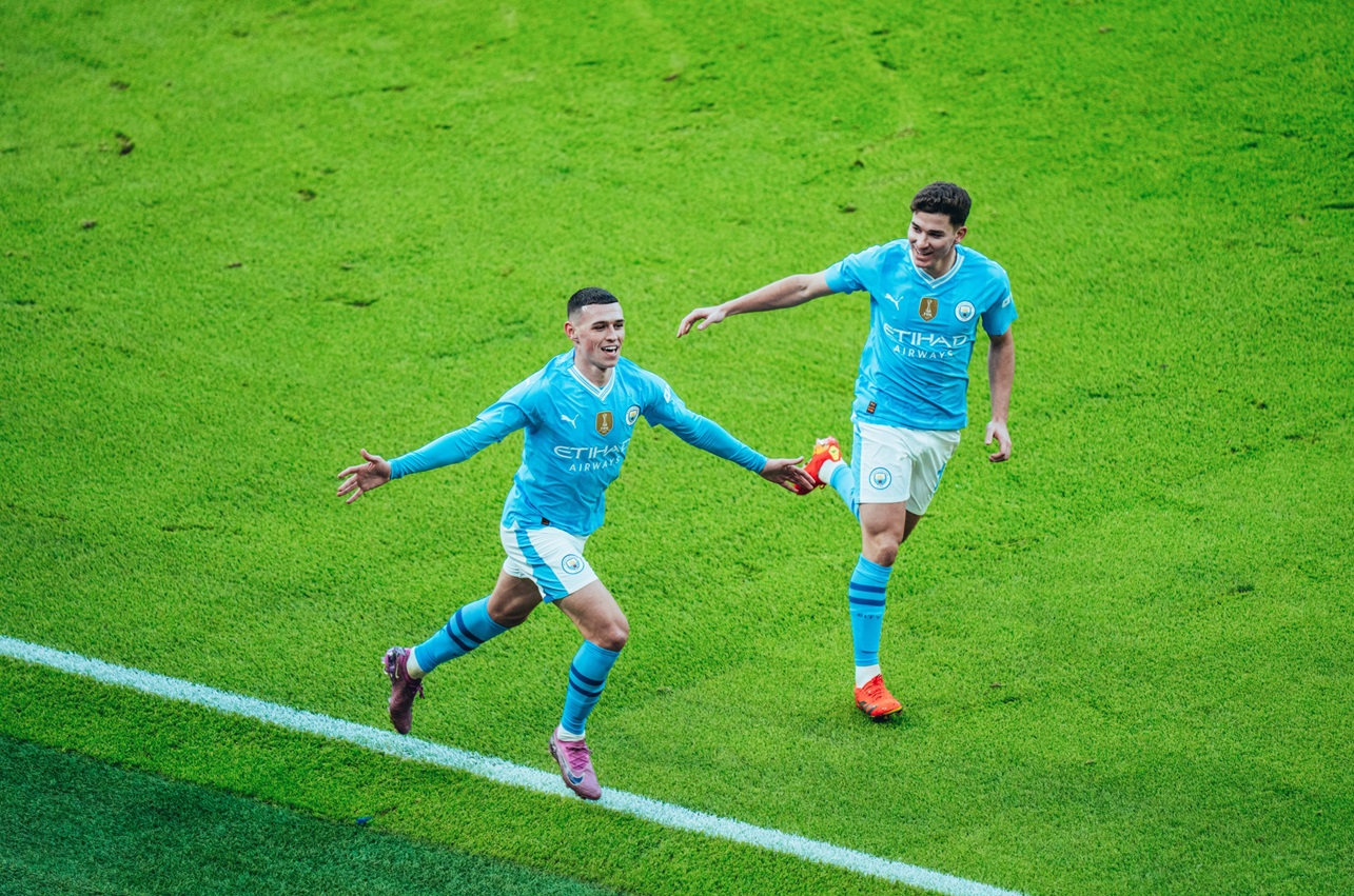 City estreia na FA Cup com goleada e retorno de Kevin De Bruyne - phil foden