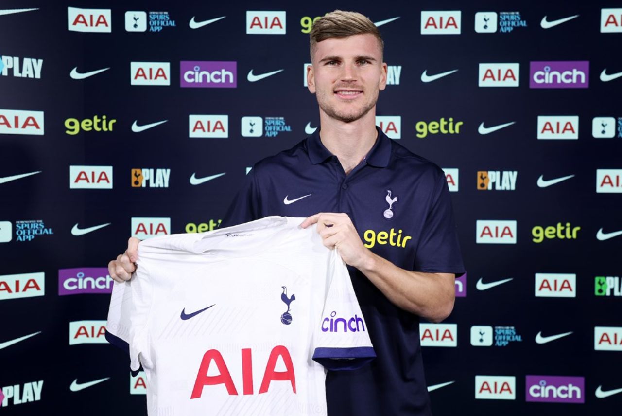 Timo Werner em anuncio do Tottenham