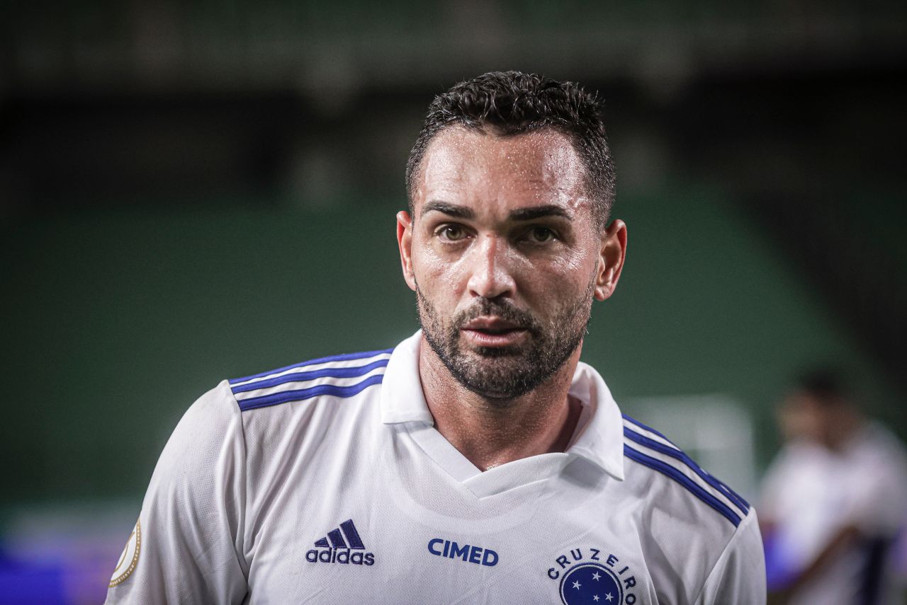 Ex-Cruzeiro, Gilberto interessa ao Juventude