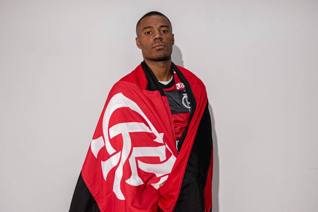De La Cruz será jogador do Flamengo até 2028. Foto: Paula Reis/CRF