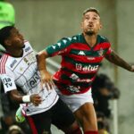 Lance do jogo entre Portuguesa-RJ e Flamengo no Campeonato Carioca 2024