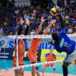 Lance do jogo entre Sada Cruzeiro e Farma Conde São José em jogo da Superliga Masculina de Vôlei, em 2024