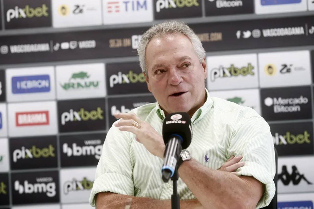 Abel Braga deixou o cargo de diretor-técnico do Vasco em 2023. Foto: Daniel Ramalho/Vasco