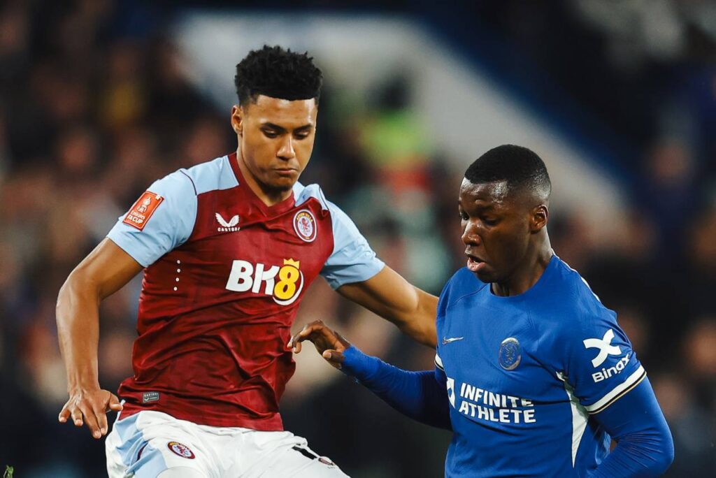 Apesar das chances, Chelsea e Aston Villa não saíram do 0x0. Foto: Reprodução/X