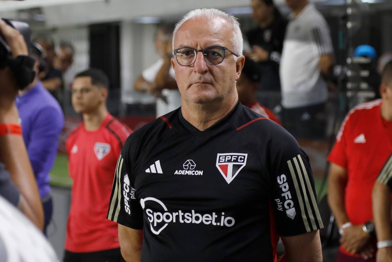 Ednaldo Rodrigues vai tentar a contratação de Dorival Júnior que tem contrato com o São Paulo. Foto: Rubens Chiri/Saopaulofc.net