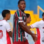 Vitória do Ituano sobre o Fluminense foi construída em bolas paradas (Foto: Miguel Schincariol)
