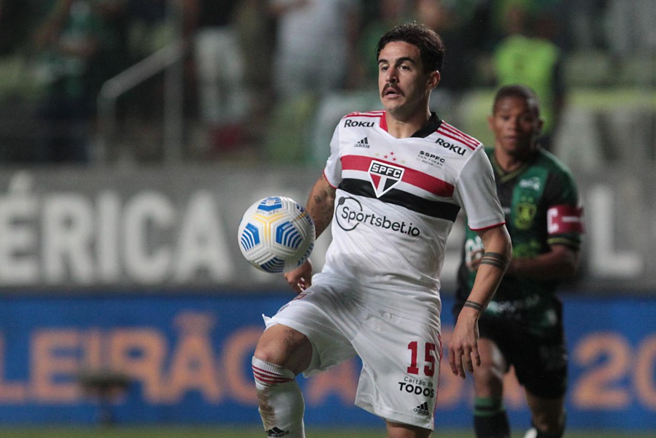 Gabriel Neves deixa o São Paulo para reforçar o Independiente (Foto: Rubens Chiri/SPFC)