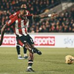 Ivan Toney voltou ao Brentford após suspensão (Foto: Divulgação)