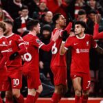 Liverpool segue na liderança após goleada sobre o Chelsea (Foto: X/Reprodução)
