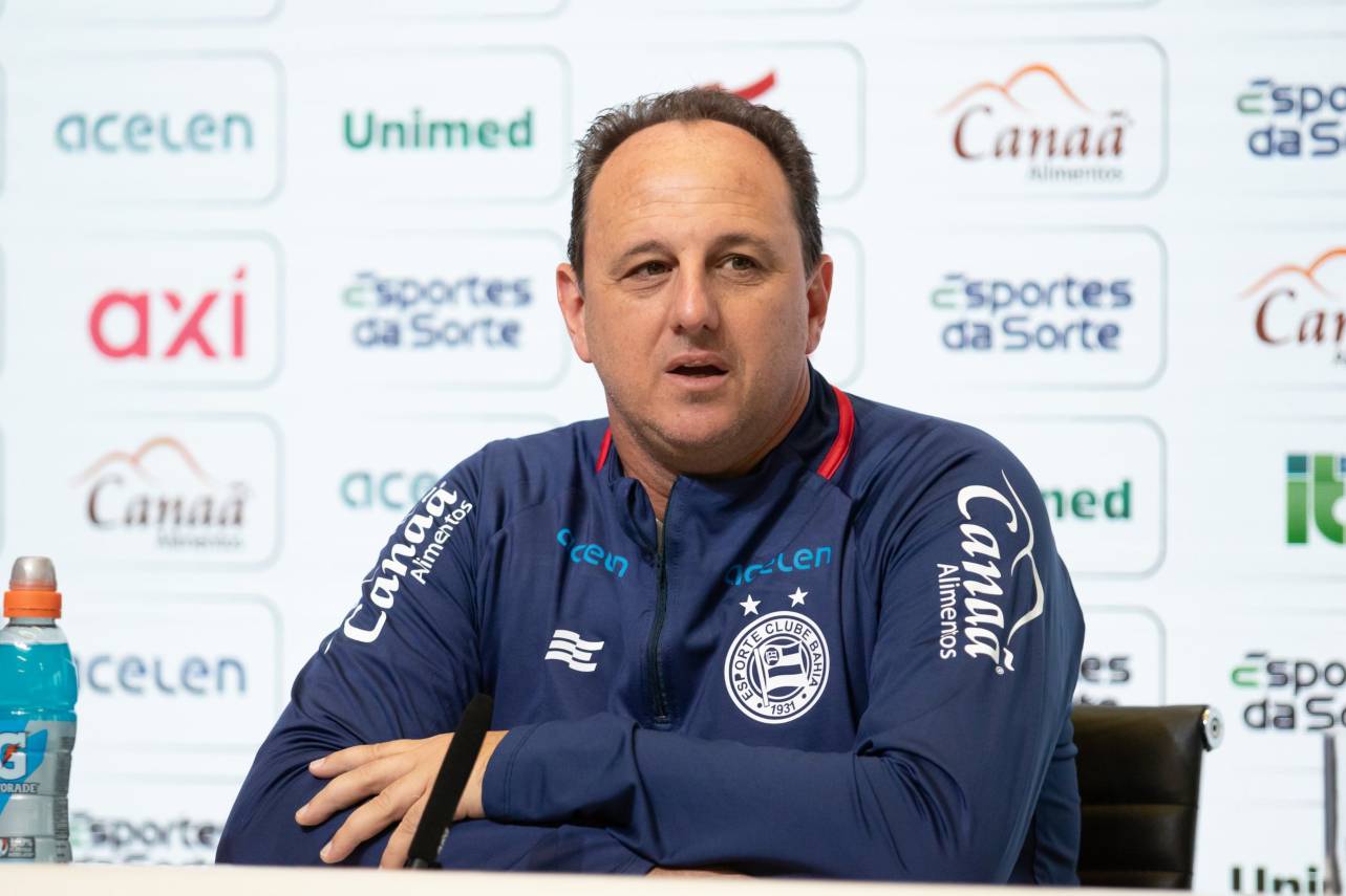 Rogério Ceni está em pré-temporada com o Bahia em Manchester. Foto: Reprodução/X