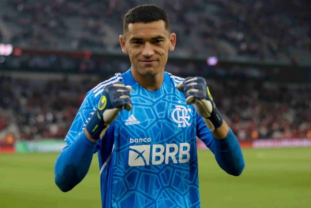 Goleiro Santos tinha contrato com o Flamengo até 2025. Foto: Marcelo Cortês/CRF