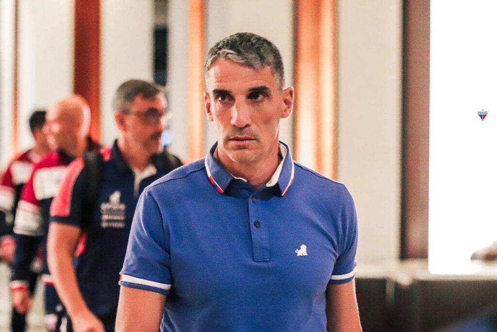 Juan Pablo Vojvoda detalhou atentado sofrido pela delegação do Fortaleza