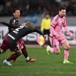 Messi em campo no Japão