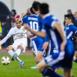 Fabinho em jogada do Al-Ittihad