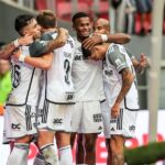 Jogadores do Atlético-MG comemoram vitória