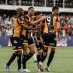 Festa do Novorizontino na casa do Santos