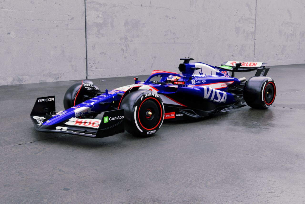 Carro da Visa Cash App RB F1 Team para temporada 2024 da Fórmula 1