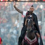 Arturo Vidal foi revelado ao futebol profissional pelo Colo-Colo (Foto: Divulgação)