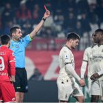 Luka Jovic foi expulso na partida entre Milan e Monza pelo Italiano (Foto: Piero Cruciatti/AFP)