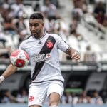 Payet, que já ficou de fora do último jogo, pode não enfrentar a Portuguesa. Foto:Matheus Lima/Vasco.
