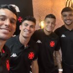 Todos os reforços do Vasco apresentados nesta semana estão relacionados. Foto: Reprodução/X