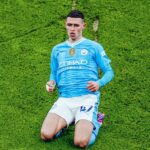 Foden comemorando um dos gols do Manchester City