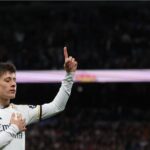 Turco comemorando primeiro gol pelo Real Madrid