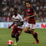 Pedro, do Flamengo, jogou mais uma vez contra o ex-clube