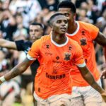 Bill comemora gol contra o Vasco