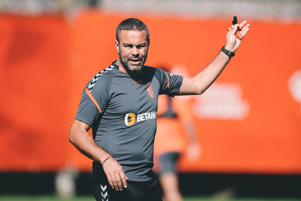 Treinado português comandará o Botafogo
