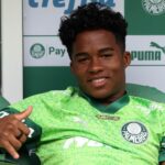 Endrick em treino do Palmeiras