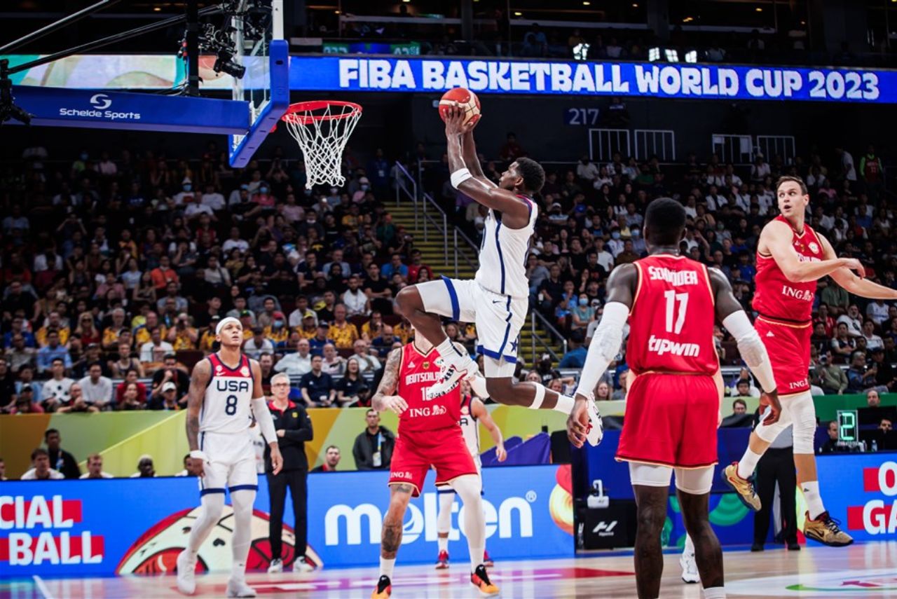 Estados Unidos x Alemanha em jogo da Copa do Mundo de Basquete 2023