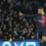 Mbappe marcou os dois gols da vitória do PSG sobre a Real Sociedad. Foto: FRANCK FIFEAFP