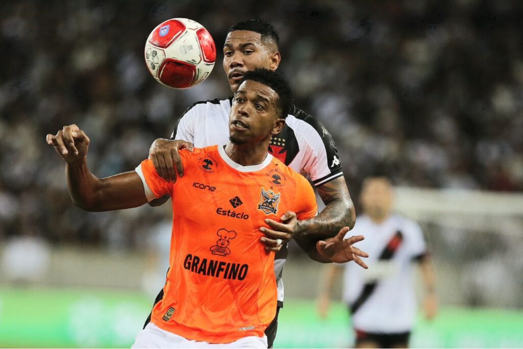 Vasco e Nova Iguaçu ficaram no empate e decisão segue aberta para jogo da volta (Foto: Úrsula Nery/FERJ)