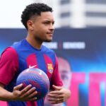 Vitor Roque chegou ao Barcelona em janeiro deste ano (Foto: Pau Barrena/AFP)