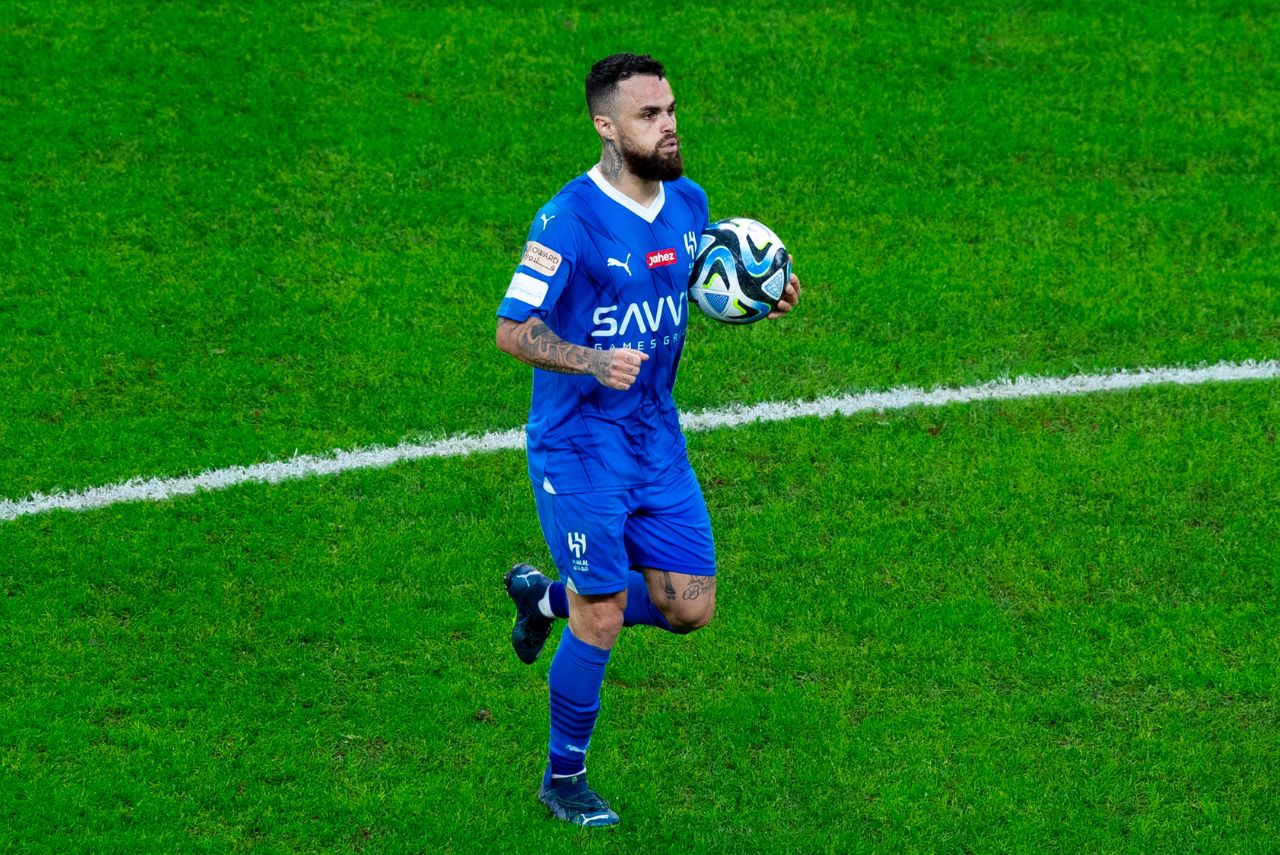 Michael marcou o primeiro gol do Al-Hilal