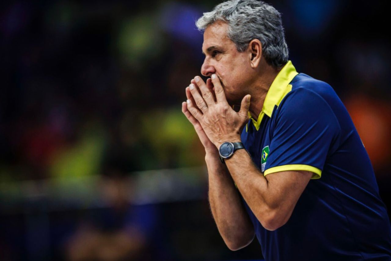 Zé Roberto Guimarães - técnico da seleção feminina de vôlei (CBV)