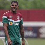 Atacante John Kennedy em treino do Fluminense em 2023