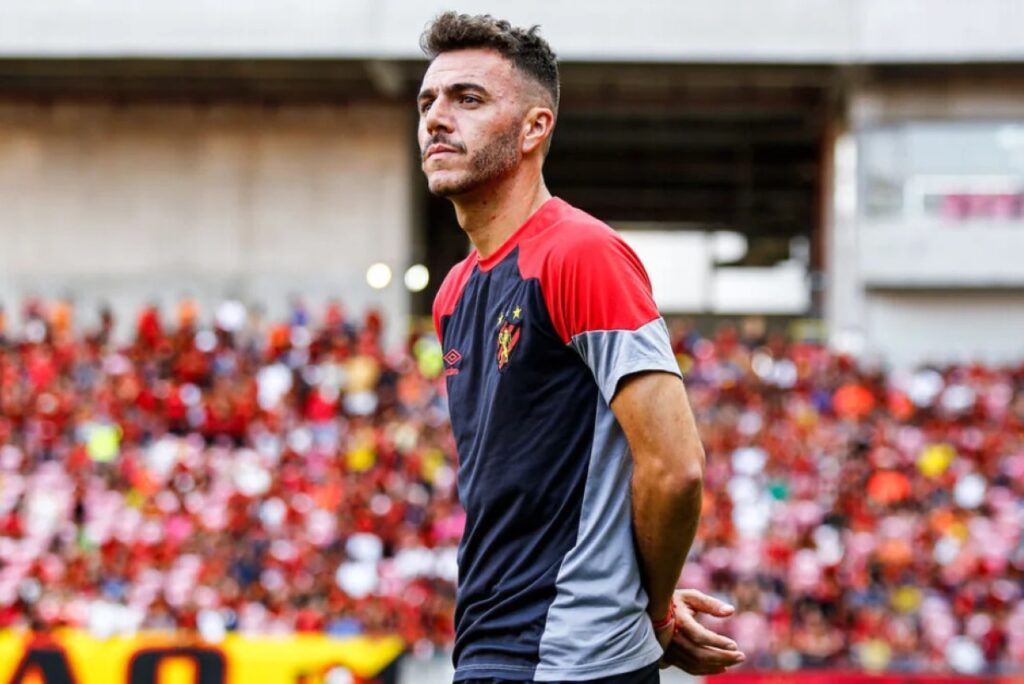 Técnico Mariano Soso, do Sport