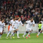 Aston Villa venceu o Lille pela Liga Conferência (Foto: Reprodução)