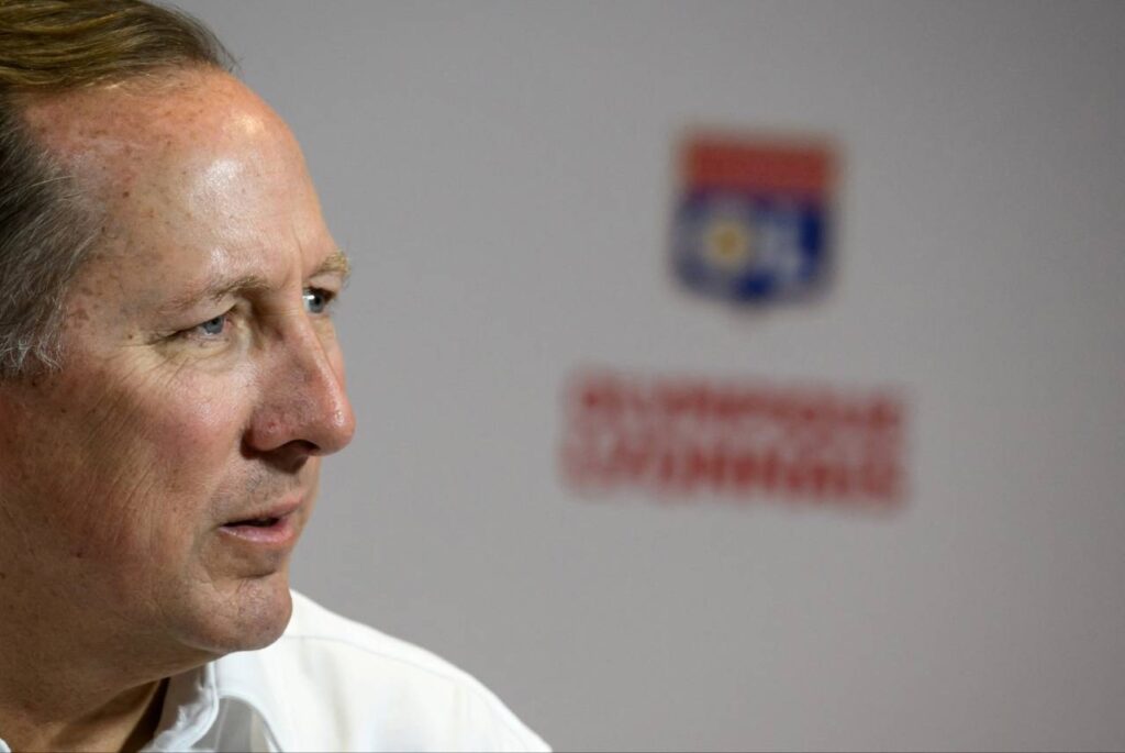 John Textor e os outros dirigentes, podem recusar o convite da CPI das Apostas. Foto:JEFF PACHOUDAFP