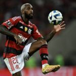 Gerson está afastado das atividades no Flamengo desde fevereiro. Foto: MAURO PIMENTELAFP