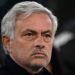 Torcedores do São Paulo encheram de comentários as redes sociais de Mourinho (Foto: Isabella Bonotto/AFP)