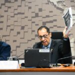 John Textor e Jorge Kajuru durante a CPI da Aposta. Foto: Marcos Oliveira/Agência Senado
